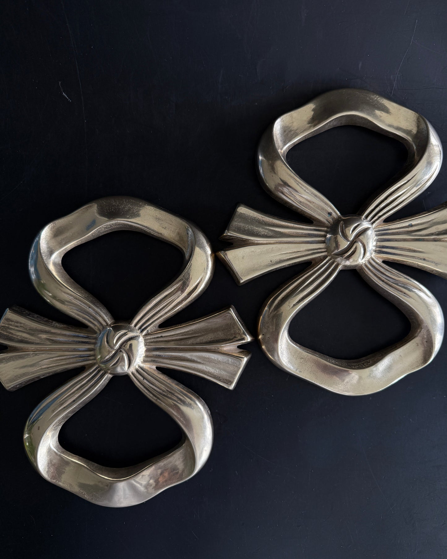 Brass Bow Trivet