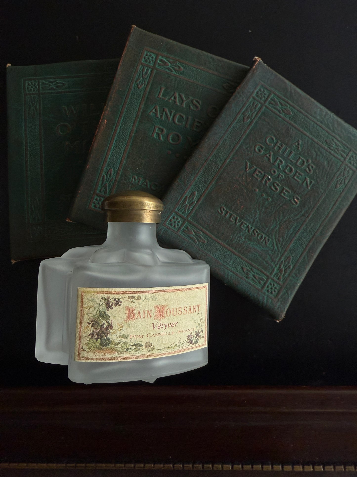 Reserved: French "Bain Moussant" Bath Bottle – Vétiver & Cinnamon