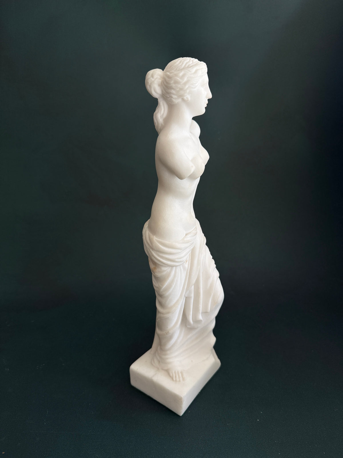14" Venus de Milo Stone Figure
