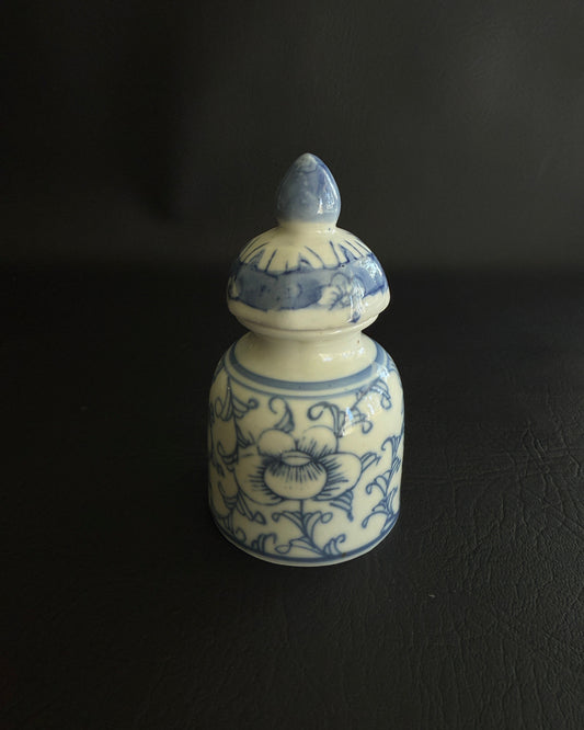 Blue and White Porcelain Jar