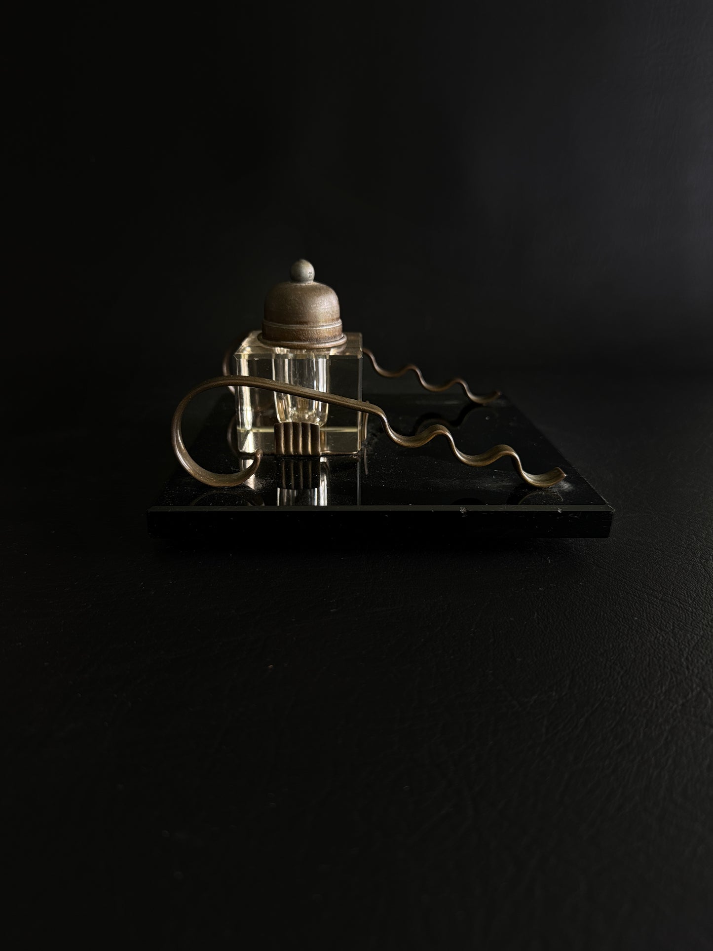 Marble base inkwell with pen rests