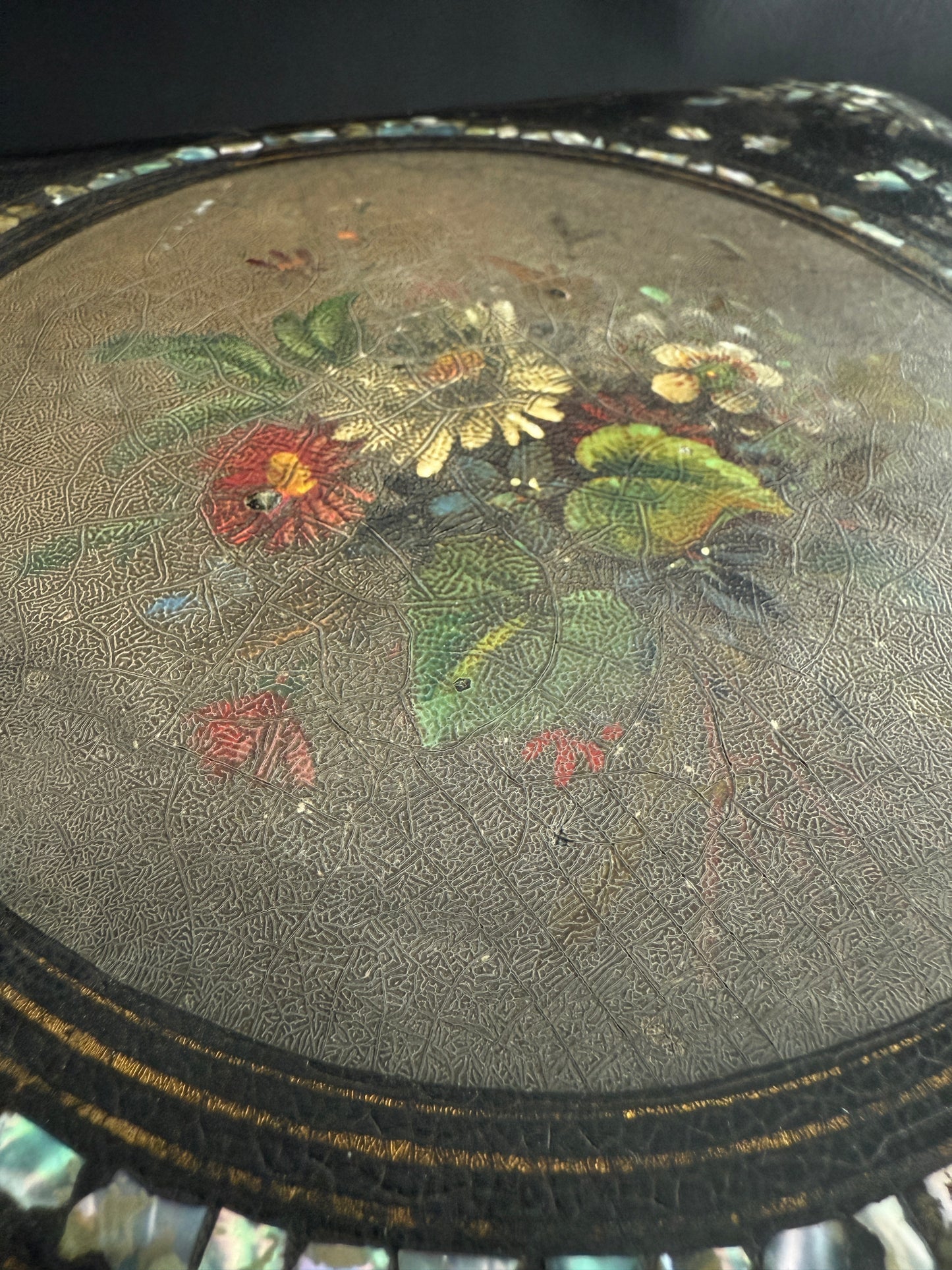 19th Century Papier-Mâché Lap Desk with Mother of Pearl Inlay
