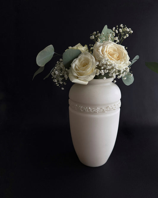 Jar with Turn-Lock Lid